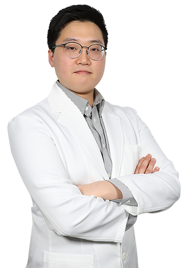 홍석철 원장